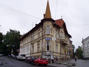 Спутниковые тарелки в Дрогобыче